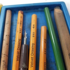Lot of Vintage Drawing Drafting Sketching Pencils General’s Faber Castell
