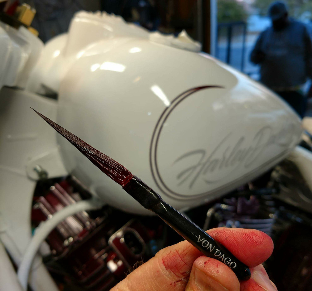 Von Dagos PREMIUM “Pro-Series” #0 Pinstriping Brush Now Available to the Public