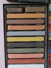 Lot of assorted Art’s firm/hard oil pastel sticks