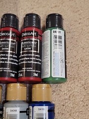 Lot Of (7) DecoArt Americana Multi Surface Satin & Acrylic Paint 2oz –