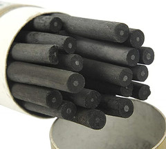 Vine Charcoal, Soft, Black 25 Charcoal Sticks for Drawing, Sketching, and Fine A