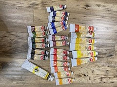 Utrecht Artist Acrylic Paint – 26 Tubes
