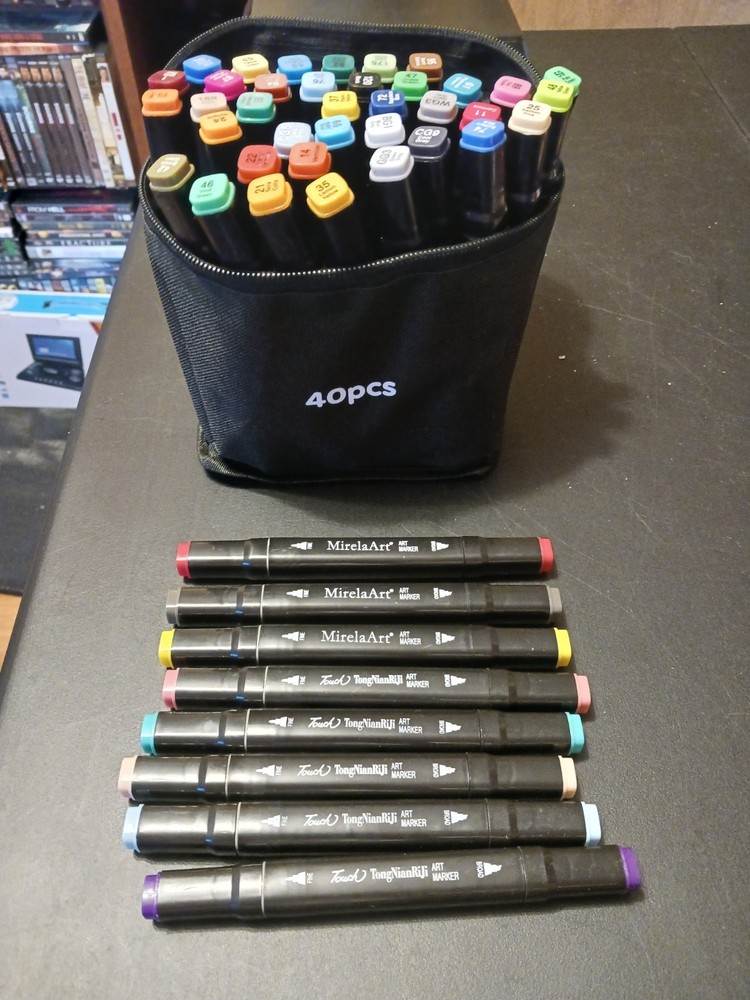 Mirela Art 40 Piece Double-Sided Colored Marker Set in Zippered Case
