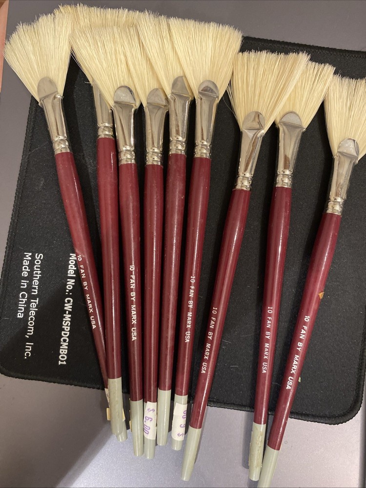 14 Number 10 Fan Brush By Marx USA (RV)