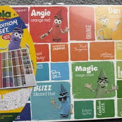 Crayola Limited Edition Art Set 115 Pcs 8 Retired Colors Crayons Markers