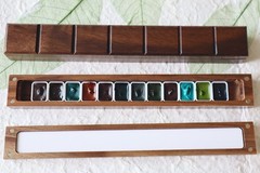 Daniel Smith 12-Color Mineral / PrimaTek Watercolor Palette in Walnut Box – 0.8m