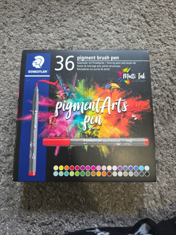 STAEDTLER Pigment Arts Brush Pen Assorted Basic Colours, 36ct