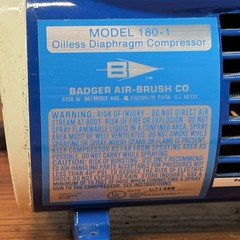Badger Air-Brush Co. Oilless Diaphragm COMPRESSOR Mo. 180-1 Blue Airbrushing