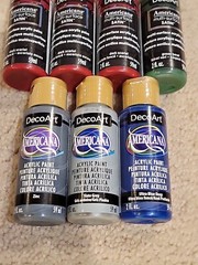 Lot Of (7) DecoArt Americana Multi Surface Satin & Acrylic Paint 2oz –