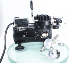Iwata Studio Series IS-850 Smart Jet Air Compressor MINT