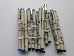 LOT OF 19 – Sakura PIGMA Micron 01,05,005- Archival Ink Pens – used