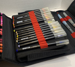 Arteza Real Brush Pens 93 Markers Black & Red Case with Handle & Strap