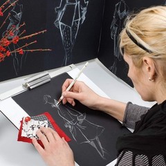 Artist-Approved White Charcoal Pencil Set for Sketching – 3 Piece Collection