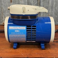 Badger Air-Brush Co. Oilless Diaphragm COMPRESSOR Mo. 180-1 Blue Airbrushing