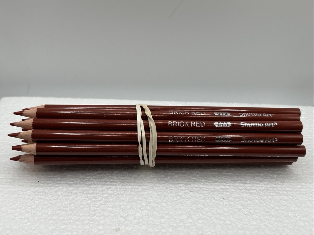 (20 COUNT) BRICK RED 073 – Shuttle Art Colored Pencils