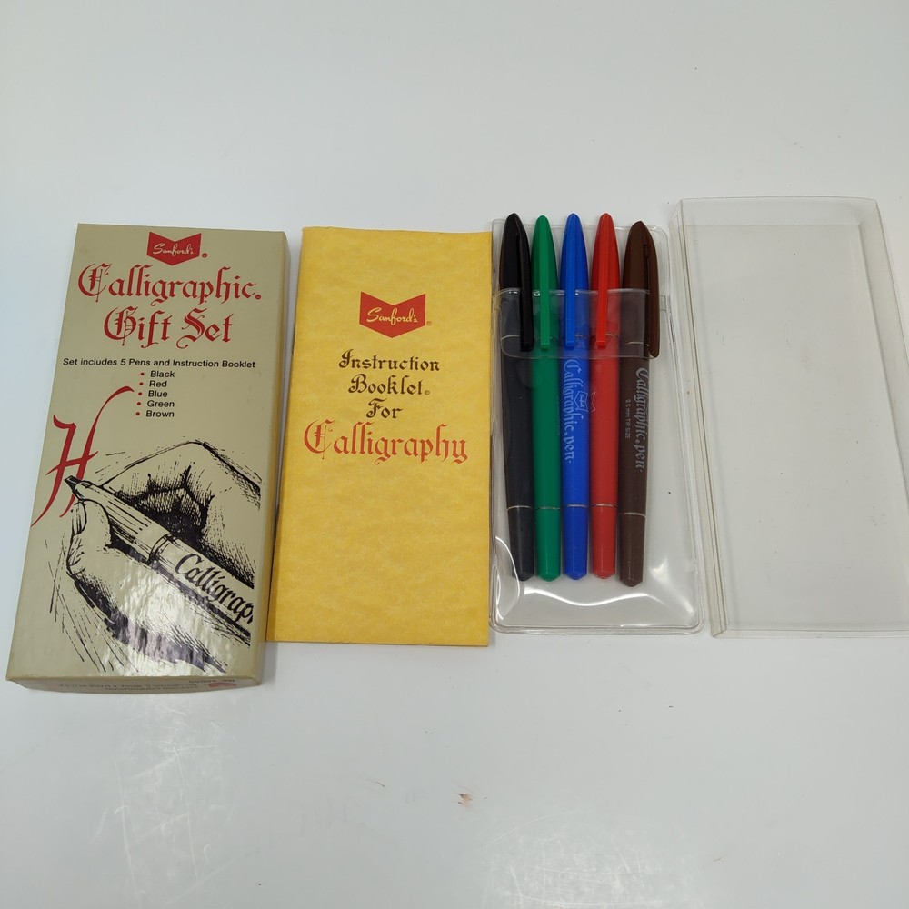 Sanford’s Calligraphic Gift Set 5 Pens Assorted Colors with Instruction Booklet