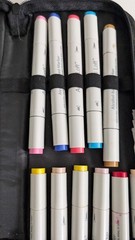 Lot 23 Artist’s Loft Markers Dual Tip Alcohol based Set With Zip Case Fair used