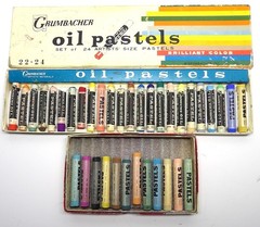 VINTAGE SETS GRUMBACHER OIL PASTELS + HOLBEIN PASTELS