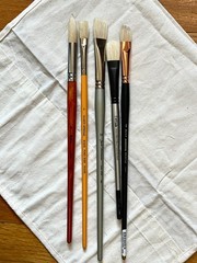 Lot of 5 Artist quality natural bristle Paint Brushes oil and acrylic painting