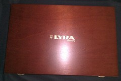 Lyra Rembrandt Aquarell Artist Pencils Set 100 + Accessories in Wooden Box