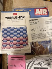 Vintage Airbrush LOT ! Paasche Vl Airbrush Lots Of Paint & More