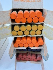 Vintage Holbein Oil Pastels Artist Set Mixed Colors NOS Japan 2.96 Lbs