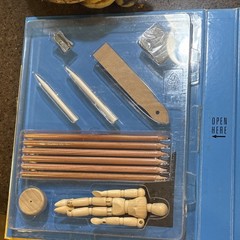 Walter Foster Drawing/Sketching Kit for Beginners – Portraiture and People