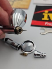Iwata Eclipse CS ECL 4500 Dual Action Airbrush Gravity Feed HP-CS Spray Gun