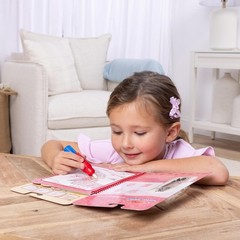 Melissa & Doug Scented Water WOW Age 3+ Reusable Water-Reveal Colouring Activity