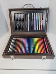 Art 101 USA Creative Tools Watercolor Art Set with 108 Piece Woodgrain Case 7/22