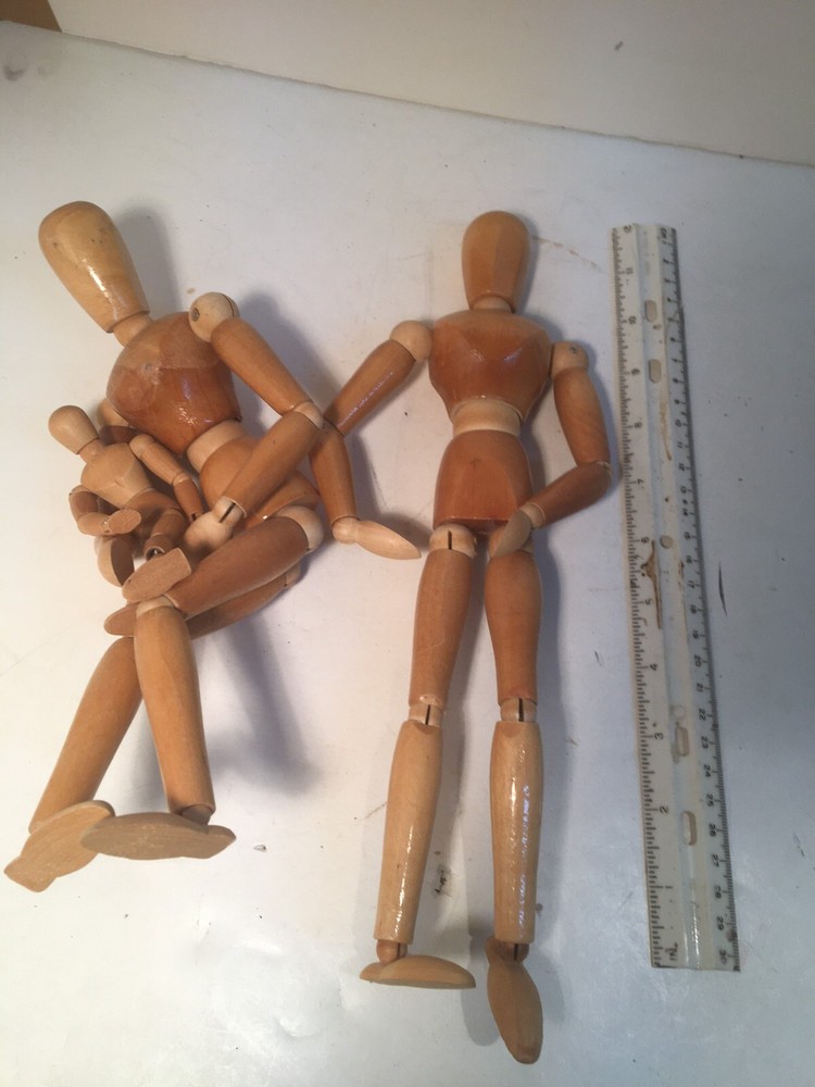 VINTAGE WOOD ARTICULATED ARTIST MODELS 2-ADULT & 1 CHILD