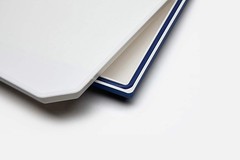 Airtight Leak-Proof Watercolor Palette with 24-Well Design for Artists