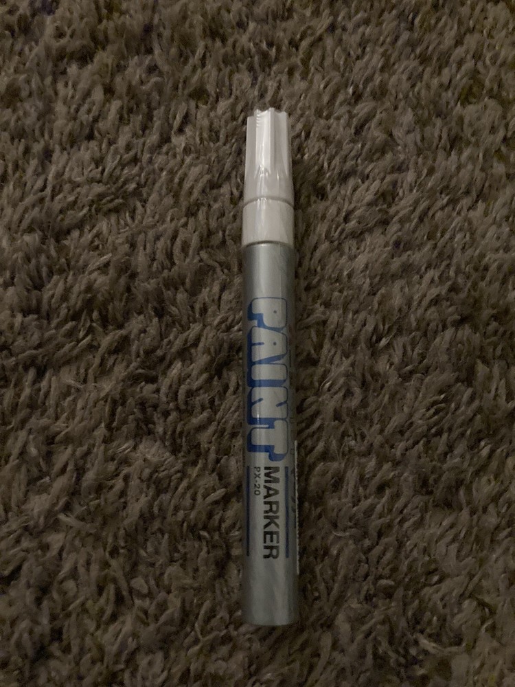 Uni Mitsubishi Paint Marker Px 20 Silver