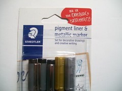 Staedtler Pigment Plastic Body Liner and Metallic Marker Set [308 SBK3P3]