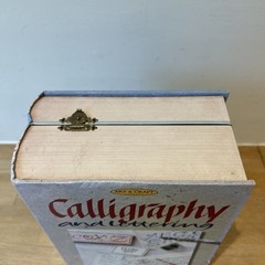 Calligraphy And Lettering Set By The Art And Craft Library BNIB