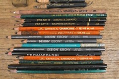LOT of High Quality Used Graphite & Charcoal Drawing Pencils