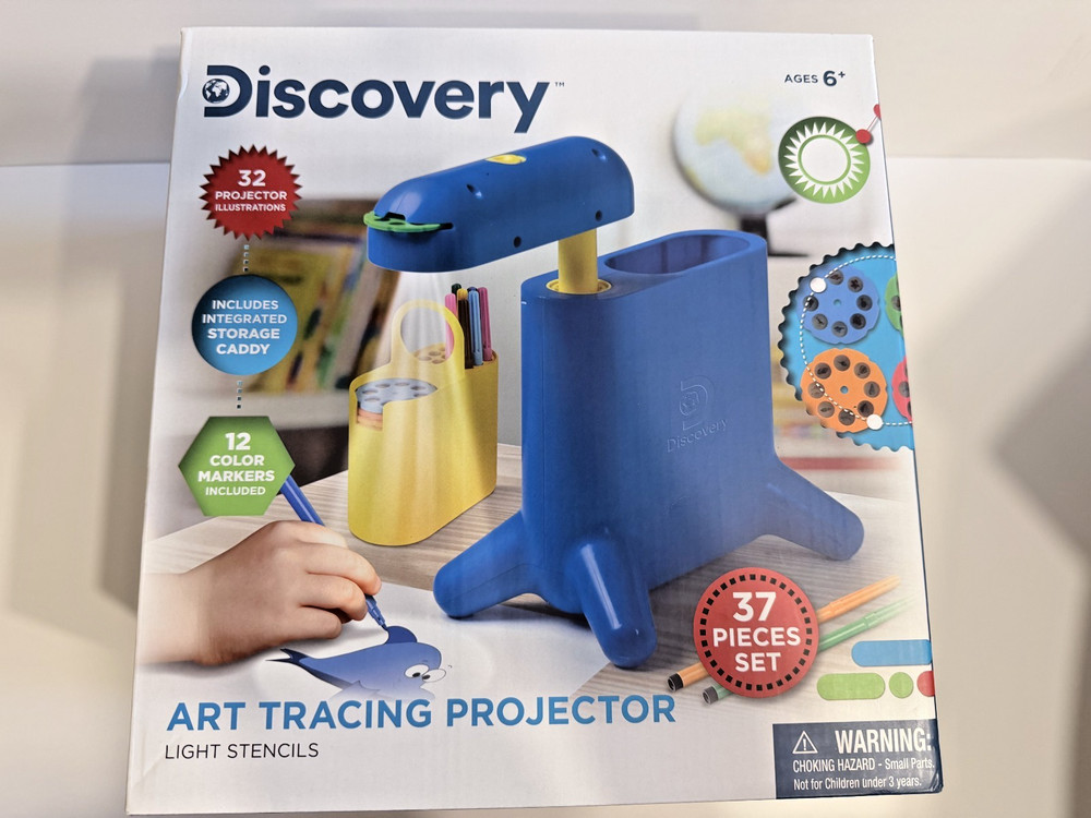 Discovery Art tracing Projector kit 32 projector illustrations, 12 markers