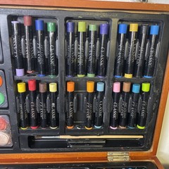 Classic Art Studio Artists Kit with Case And Colored Pencils Crayons Watercolors