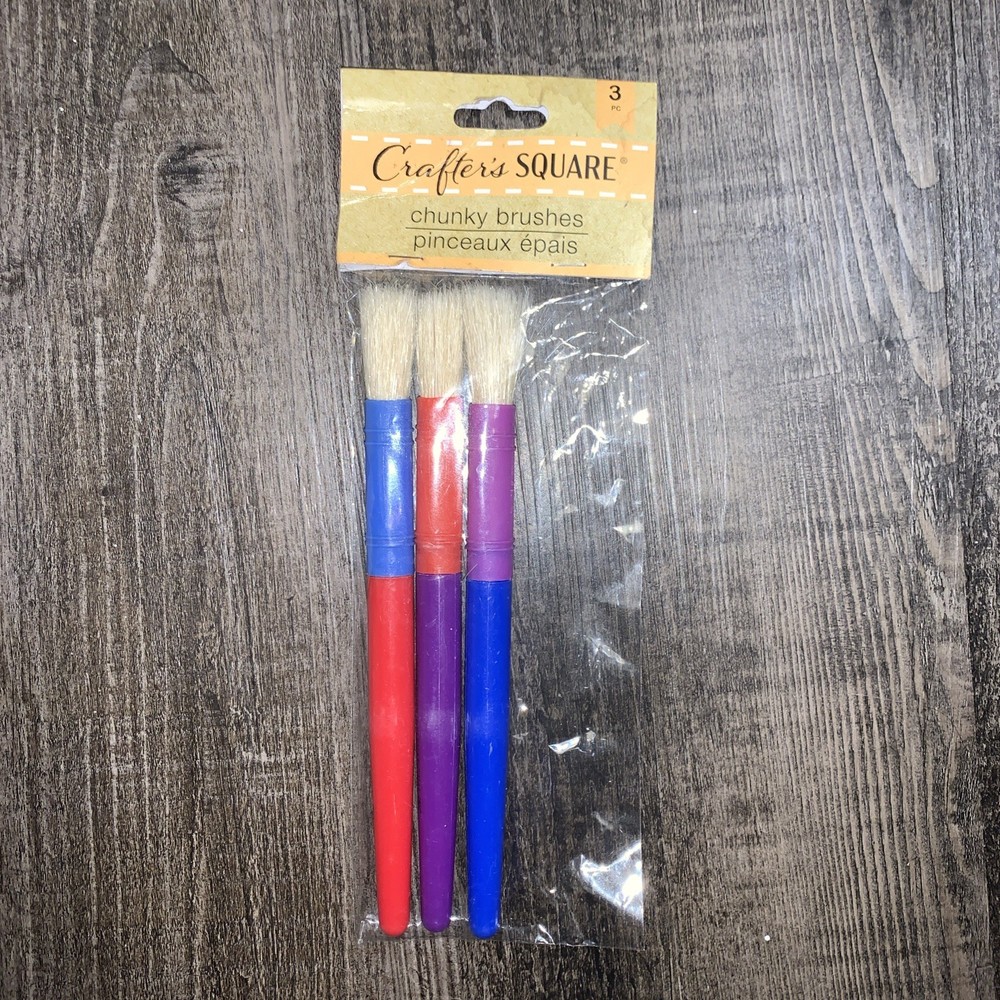 CRAFTER’S SQUARE 3-PIECES, CHUNKY BRUSHES, DIFF COLOUR HANDLES, NEW IN PACKAGE!!