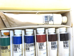 Holbein decorative oil colors set of 12 in box Japan