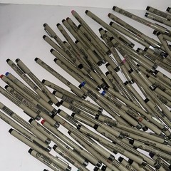 LOT OF 100 Plus Sakura PIGMA Micron Brush Graphic Archival Ink Pens – Used/New