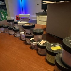 Various leaded (and possibly unleaded) powdered enamels for metal. Red and pinks