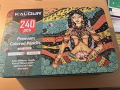 BRAND NEW 240pc KALOUR premium colored pencil set w/tin case artists soft touch