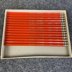 Lot of 14 Venus Unique Colored Pencils No. 1207 Red Waterproof Unsharpened
