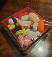 Cotton Sushi Bento Box – Cute Deco / Pretend Play Food -Small size, New