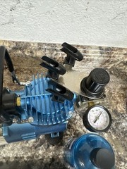 Master Airbrush Cool Runner II Airbrush Air Compressor TC-320-HB w/Airbrush/hose
