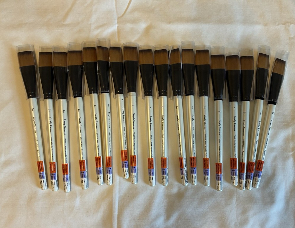 Lot of 18 Simply Simmons Level 1 Acrylic Paint Brushes – Short Handle, Size 1”