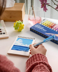 Jusart Acrylic Paint Markers Brush Tip 18 Colors, Water-Based No-Bleed Markers