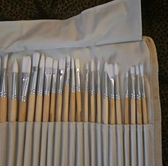 Kevin & Sasa Crafts Canvas Paint Brush Kit 24 Brushes In Canvas Roll Up Pouch