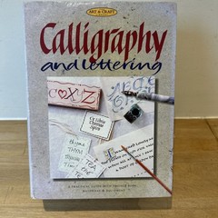 Calligraphy And Lettering Set By The Art And Craft Library BNIB
